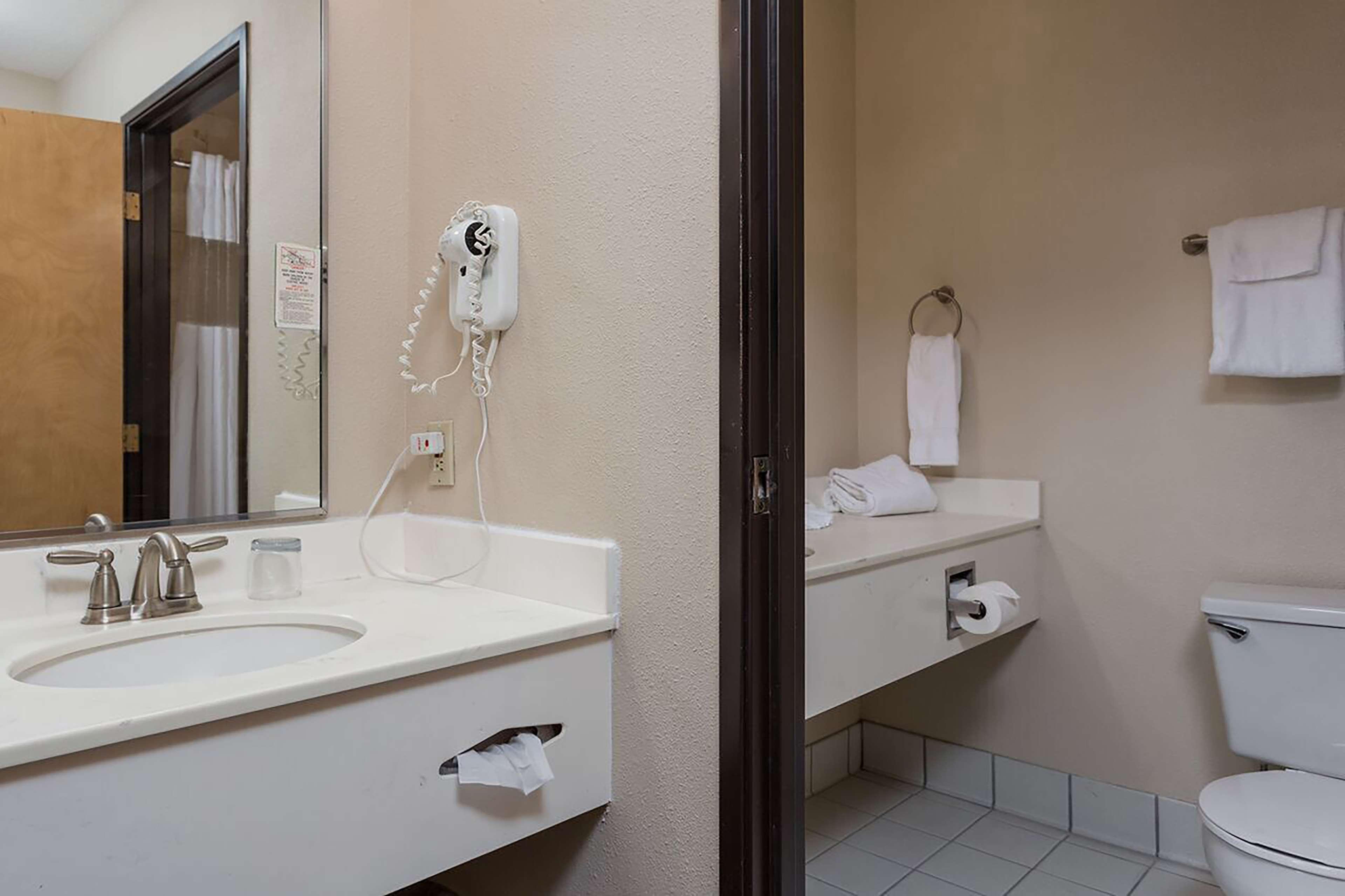 Shilo Inn Suites Newport Eksteriør bilde